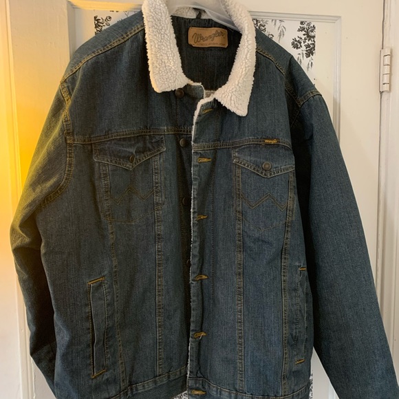 Wrangler Authentic Western Jacket trucker XL Sherpa with poly sleeves denim - Picture 1 of 4